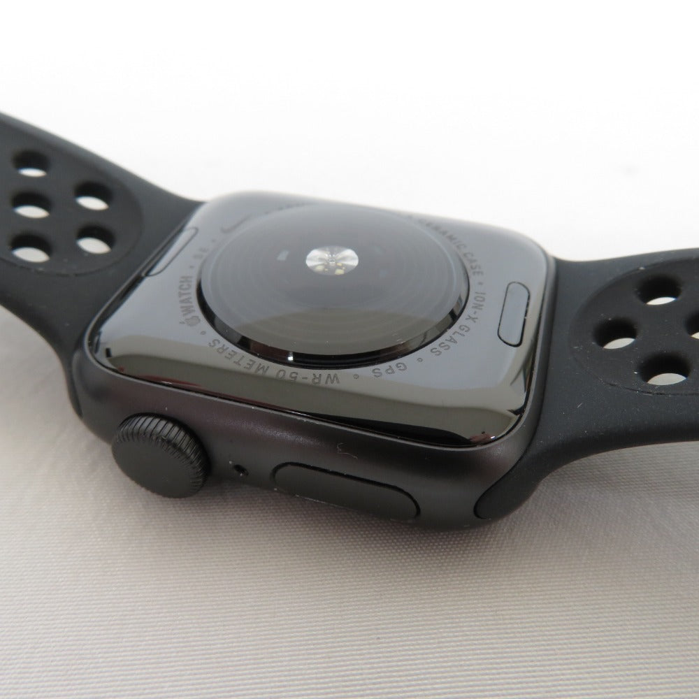 本体Apple Watch se×nike 40mm  美品　箱つき　スペースグレイ