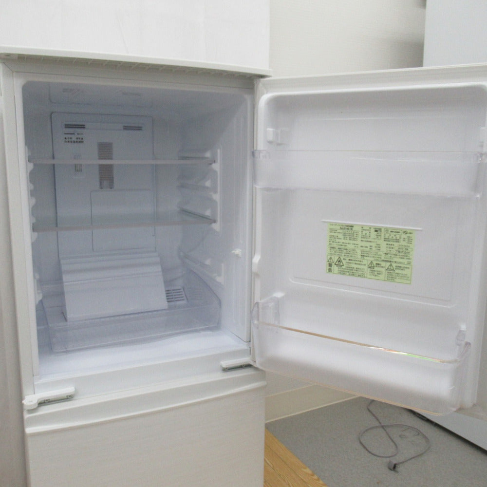 SHARP シャープ 冷蔵庫 137L 2ドア つけかえどっちもドア ホワイト SJ-D14E-W 2019年製 一人暮らし 洗浄・除菌済み