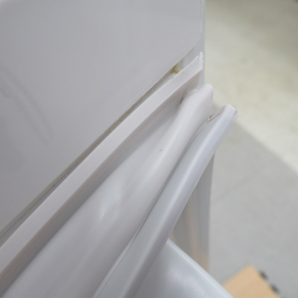 TWINBIRD ツインバード 冷蔵庫 ファン式 110L 2ドア ホワイト HR-E911 2018年製 一人暮らし 洗浄・除菌済み