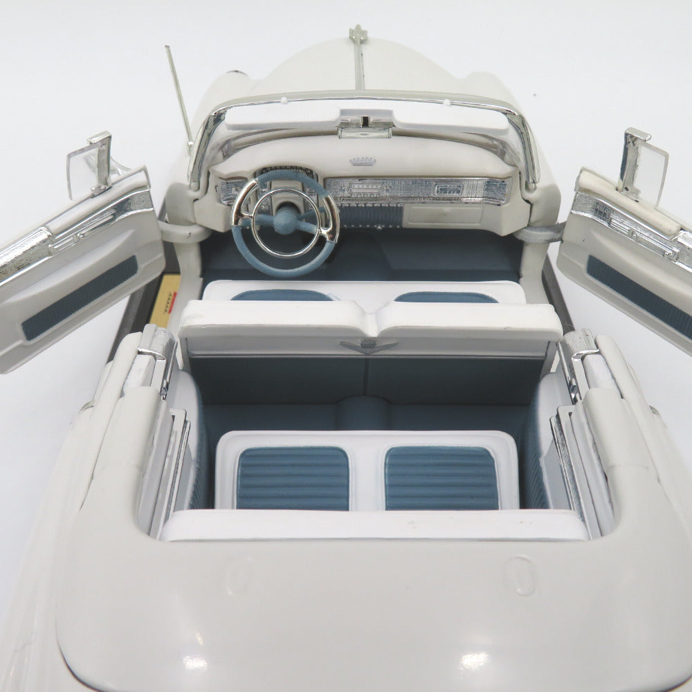 ANSON キャデラック エルドラド (1953) ホワイト 1/18 模型