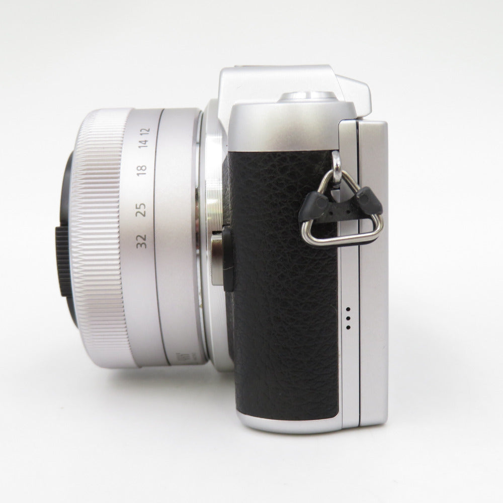パナソニック LUMIX (ルミックス) デジタルカメラ ミラーレス一眼カメラ 1600万画素 DMC-GF7 美品