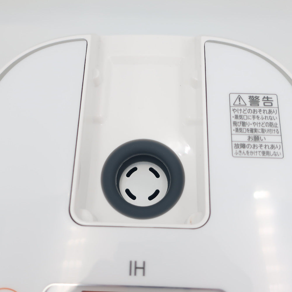 TOSHIBA 東芝 炊飯器 IHジャー炊飯器 3合炊き ホワイト しゃもじ付き