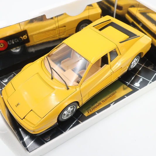 1/18 FERRARI testarossa 1984 イエロー フェラーリテスタロッサ 3019 Bburago ブラーゴ 模型