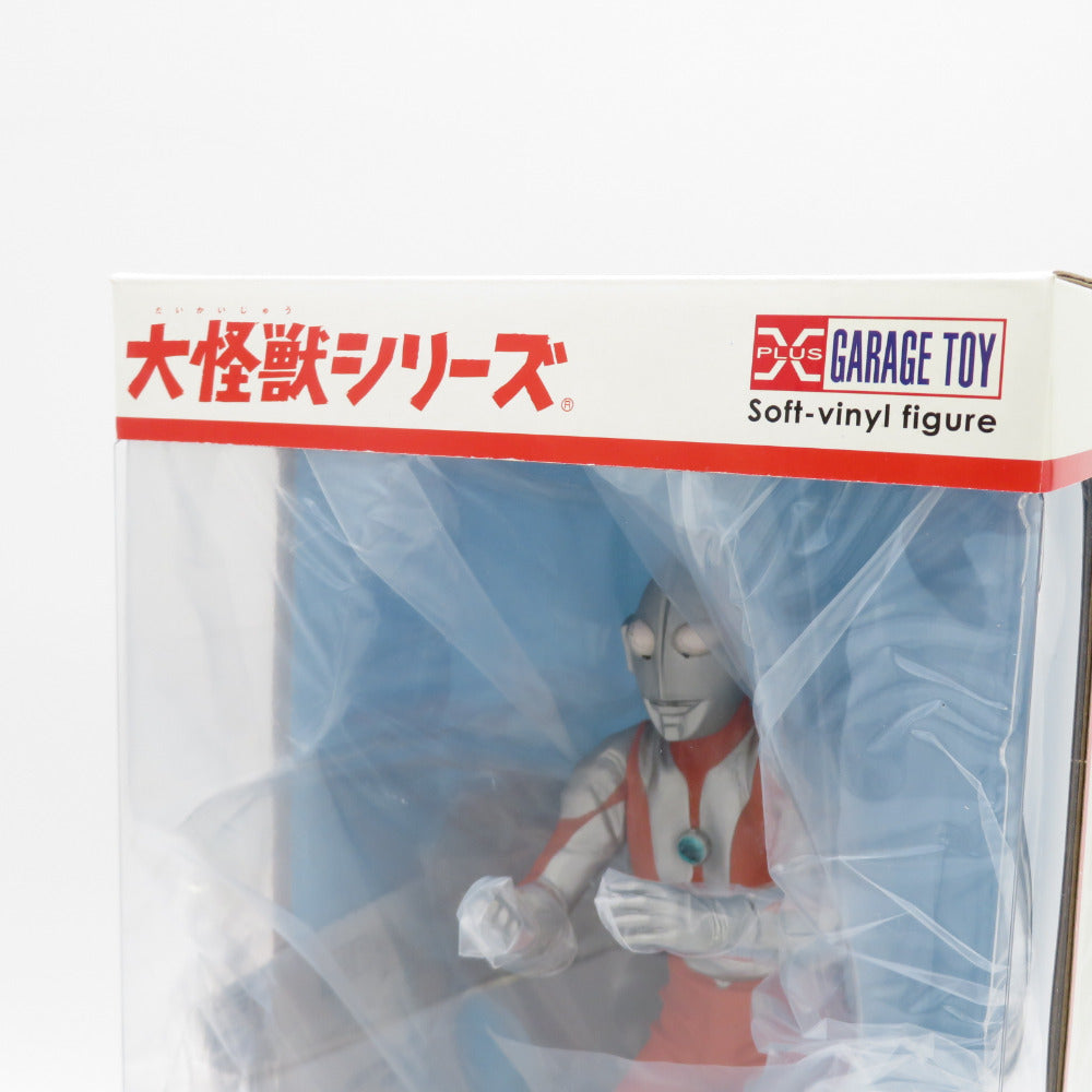 大怪獣シリーズ ウルトラマン Cタイプ ファイティングポーズ 発光Ver 