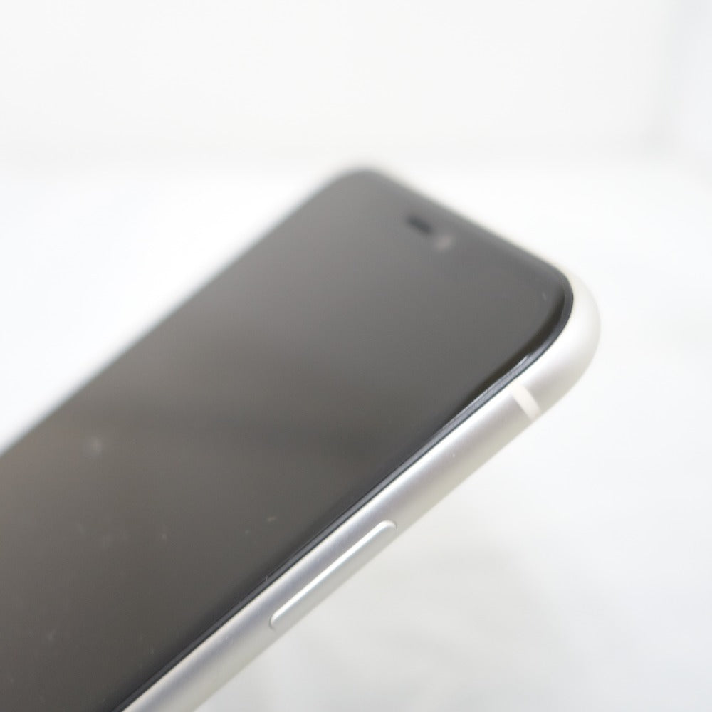 ジャンク]iPhone 11 ブラック 64 GB docomo - スマートフォン/携帯電話