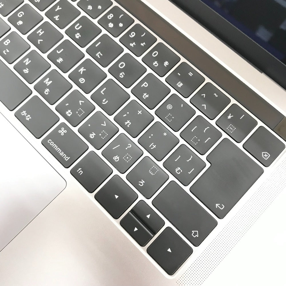 Apple (アップル) ノートパソコン MacBook 2018 Four Thunderbolt 3 Ports