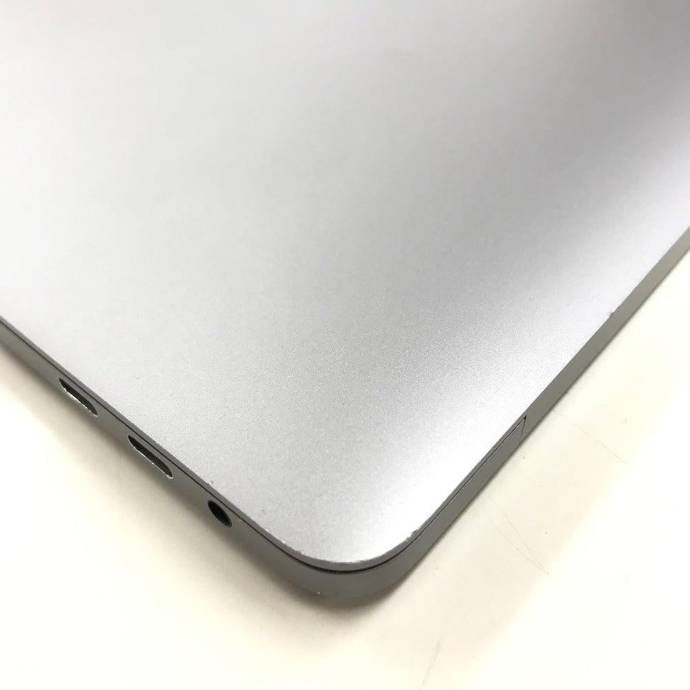 Apple (アップル) ノートパソコン MacBook 2018 Four Thunderbolt 3 Ports