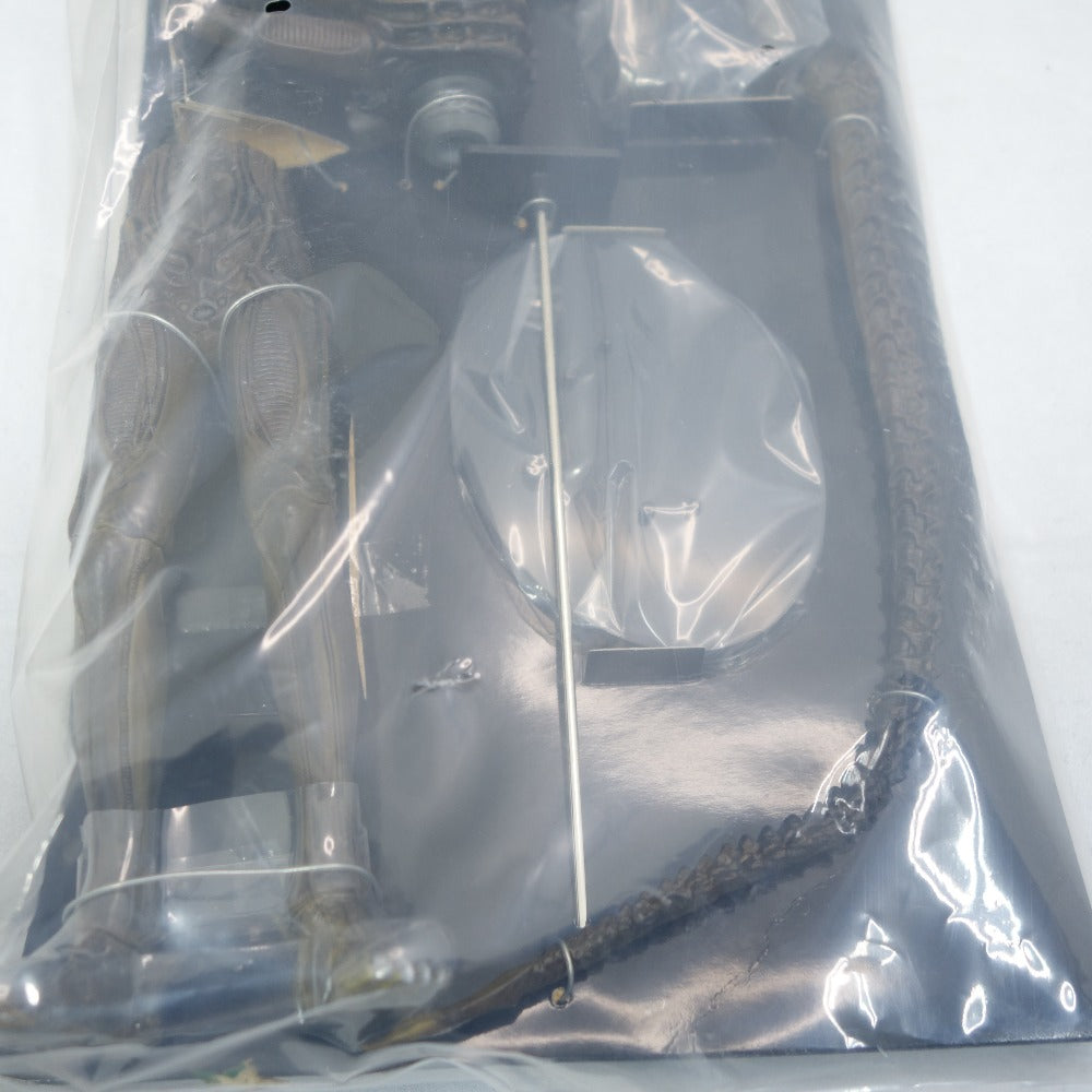 エイリアン ハイグレードモデルキット ダークイエロー プライズフィギュア SEGA セガ 未開封品