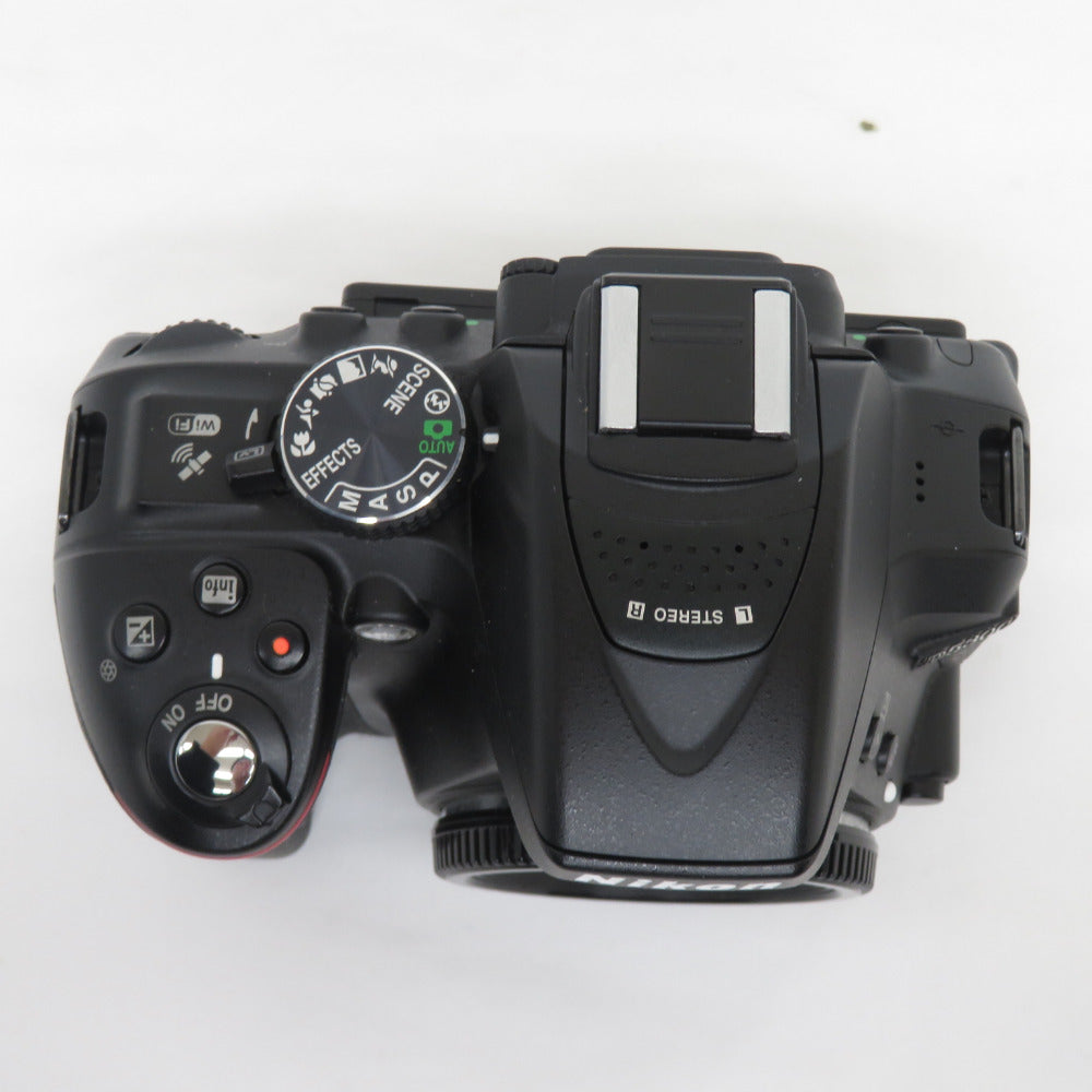 Nikon ニコン デジタルカメラ デジタル一眼レフカメラ 有効画素数2416万画素 ブラック D5300