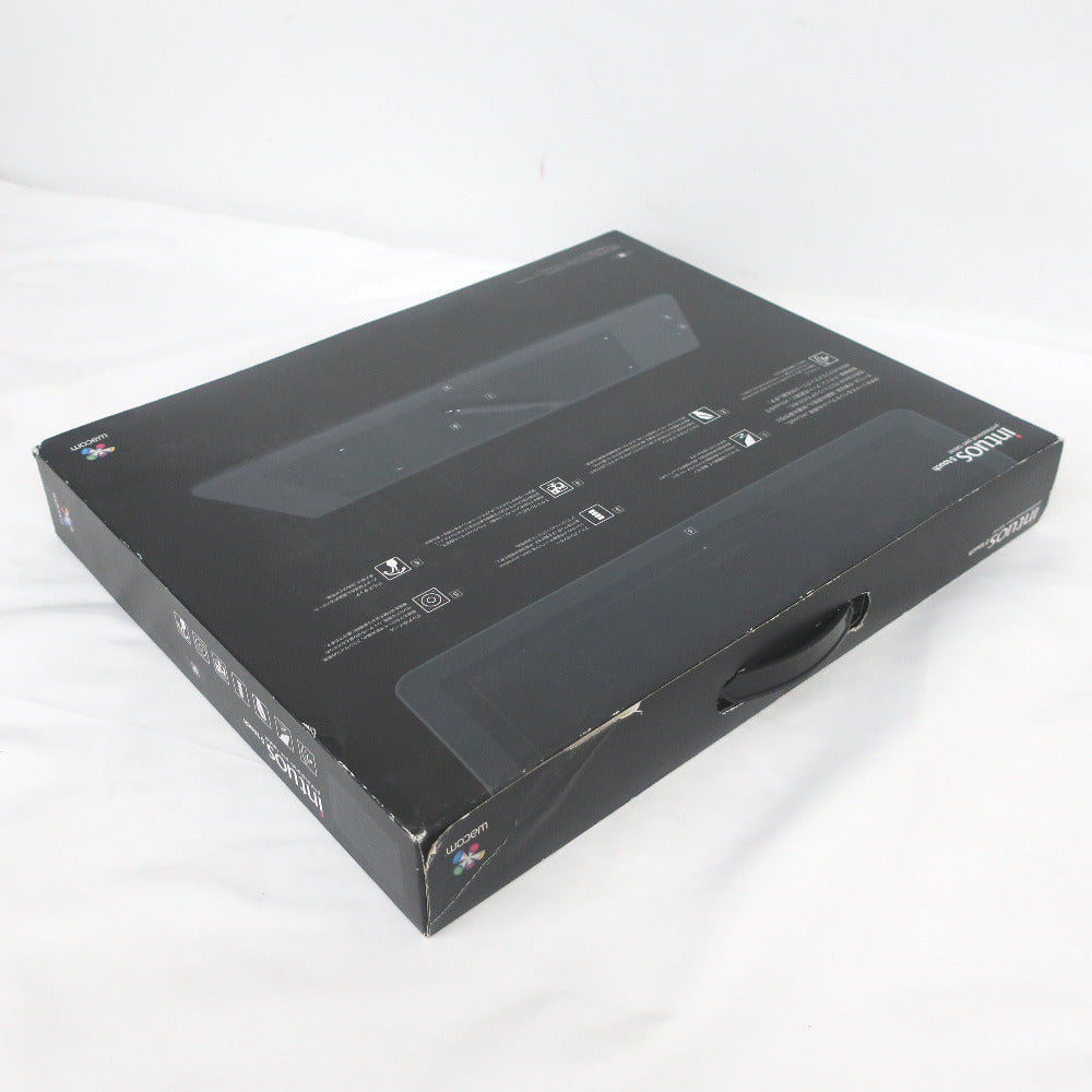 Amazon.com: Wacom Intuos5 Touch Medium Pen Tablet (PTH650)