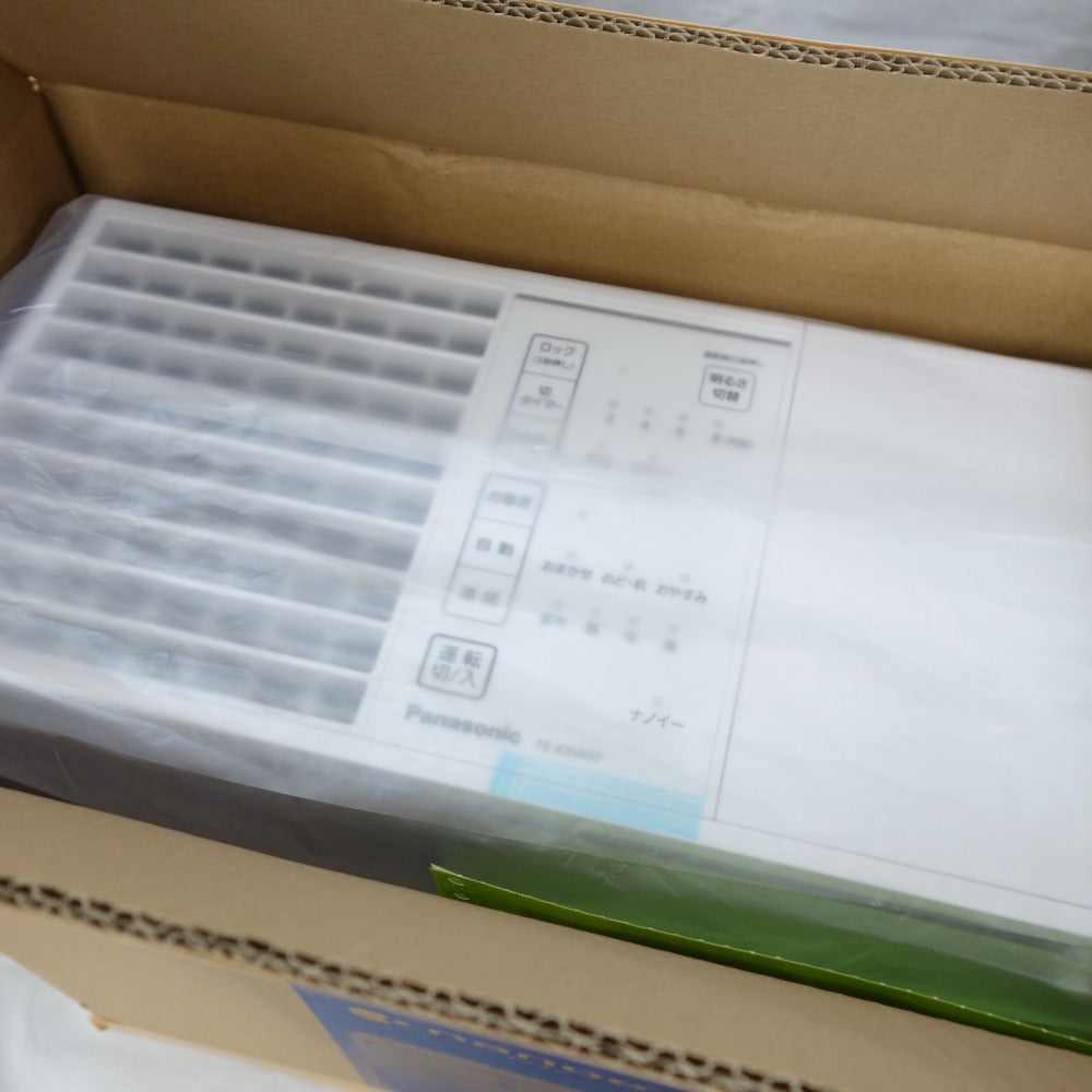 Panasonic (パナソニック) 加湿器 ヒーターレス気化式加湿機 ミスティホワイト ナノイー搭載 FE-KXW07-W 未使用品