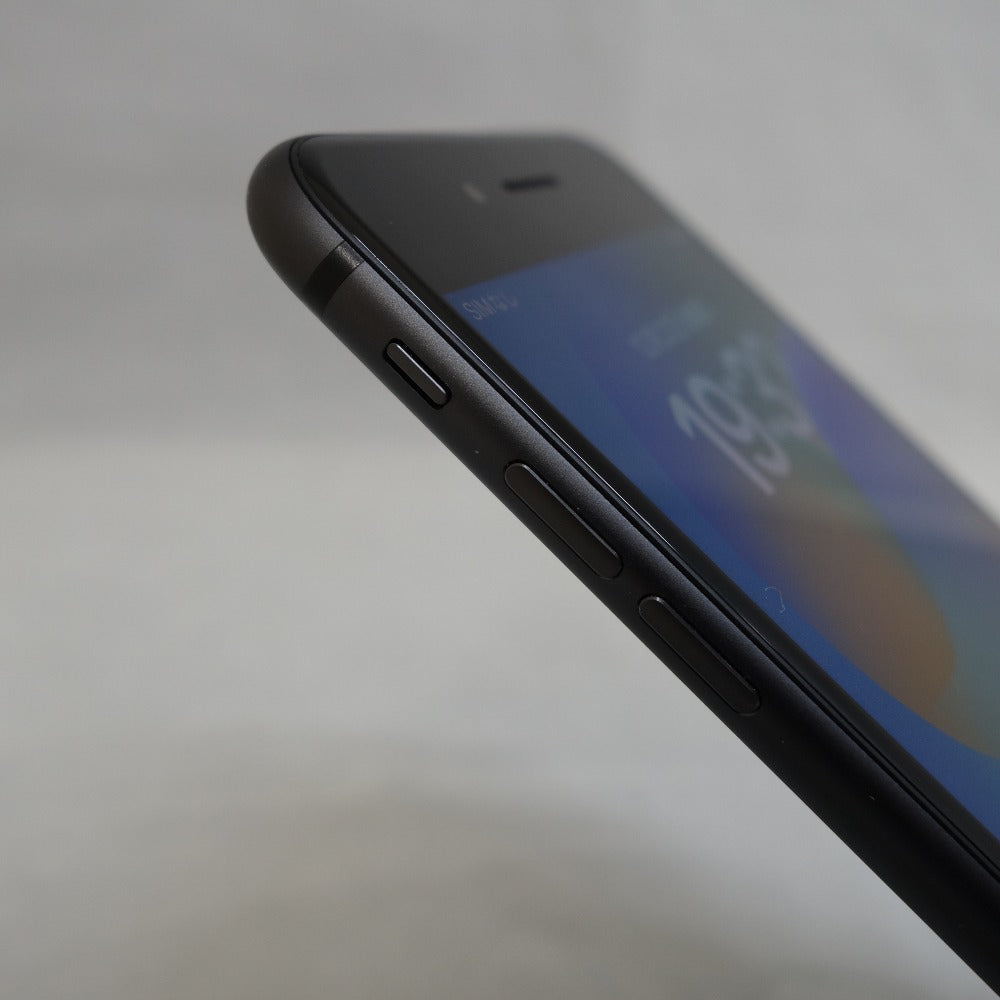 [SIMフリー版] Apple iPhone 8 Plus (アイフォン エイトプラス) 256GB スペースグレイ 利用制限〇 SIMロックなし