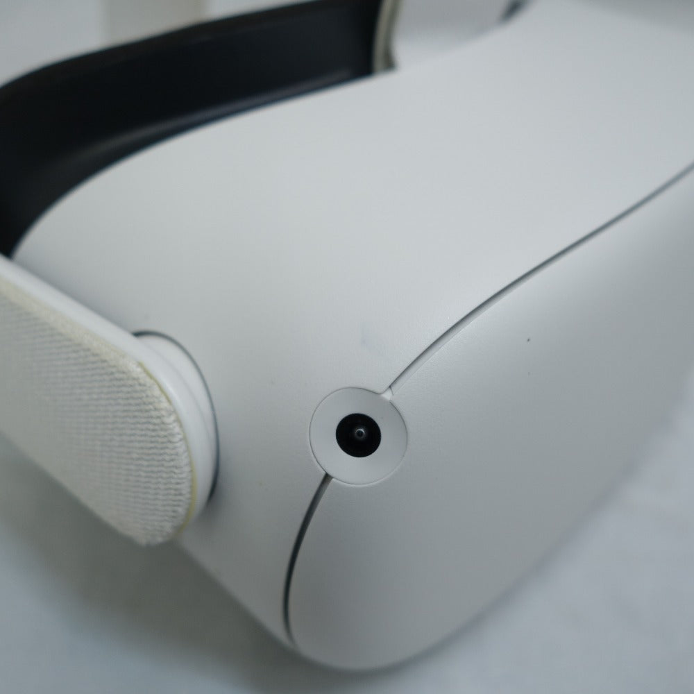 Facebook オキュラス Oculus Quest 2 64GB オールインワンVRヘッドセット