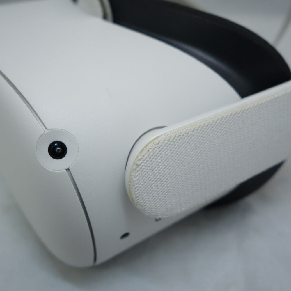 Facebook オキュラス Oculus Quest 2 64GB オールインワンVRヘッドセット