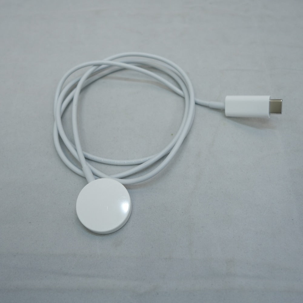 Apple Watch SE (アップルウォッチ エスイー) 第2世代 GPSモデル 40mm シルバー アルミニウムケース