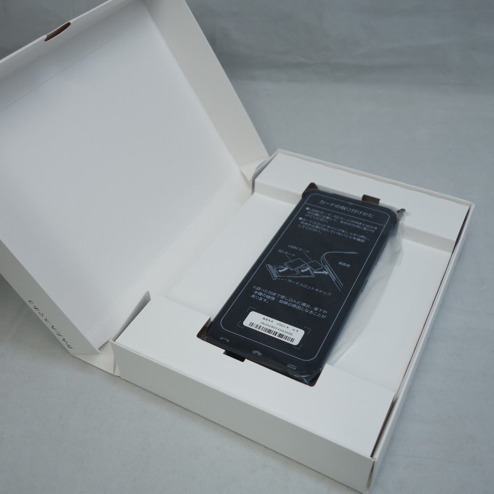 ワイモバイル版] Androidスマホ 京セラ (キヨウセラ) かんたんスマホ3