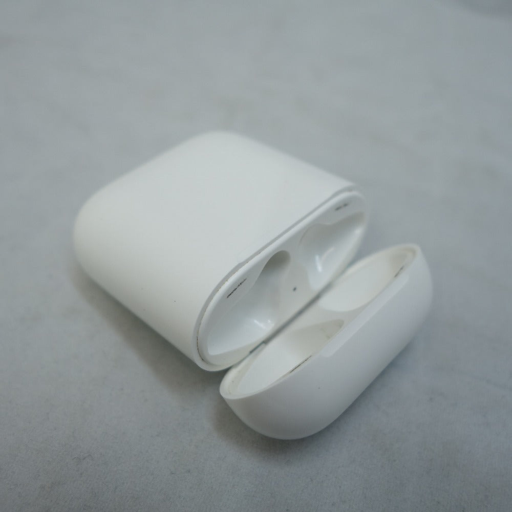 ジャンク品 Apple AirPods (エアポッズ) 第1世代 エアポッズ ワイヤレスイヤホン MMEF2J/A