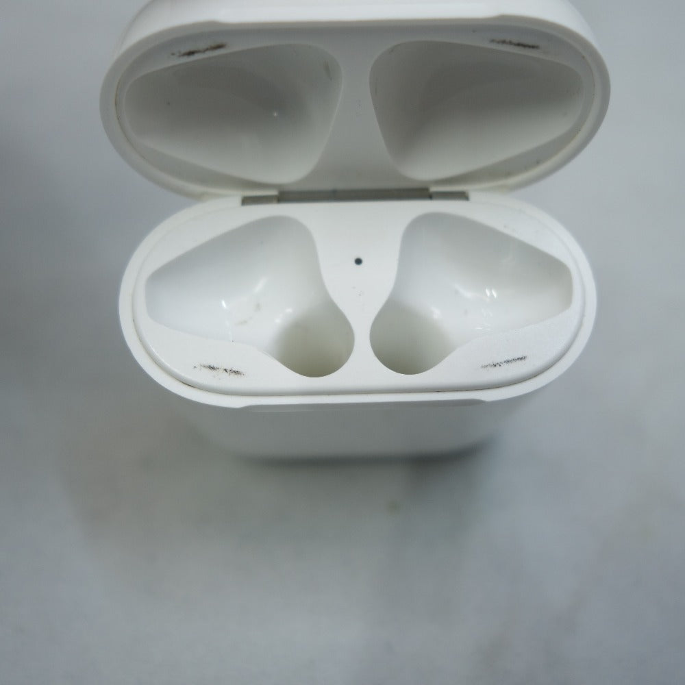 ジャンク品 Apple AirPods (エアポッズ) 第1世代 エアポッズ ワイヤレスイヤホン MMEF2J/A
