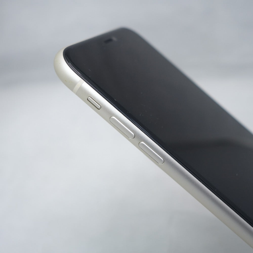 [au版] Apple iPhone 11 (アイフォン イレブン)64GB ホワイト 利用制限〇 SIMロックあり MWLU2J/A