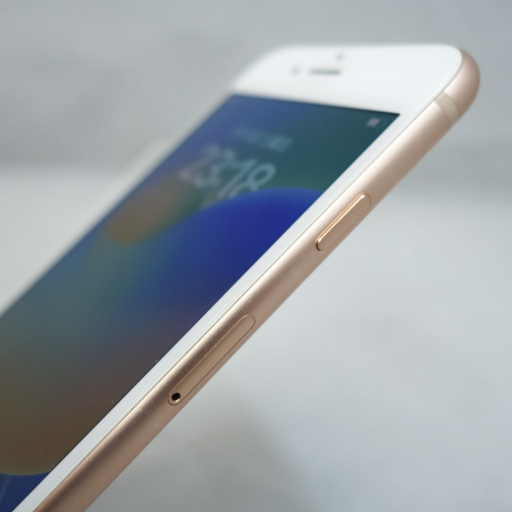 ジャンク品 [docomo版] Apple iPhone 8 (アイフォン エイト) 64GB ゴールド 利用制限〇 SIMロックなし 本体のみ NQ7A2J/A ジャンク