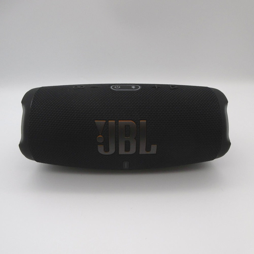 JBL (ジェイビーエル) オーディオ機器 JBL CHARGE 5 ブラック モバイルバッテリー機能付き ポータブル防水スピーカー 美品