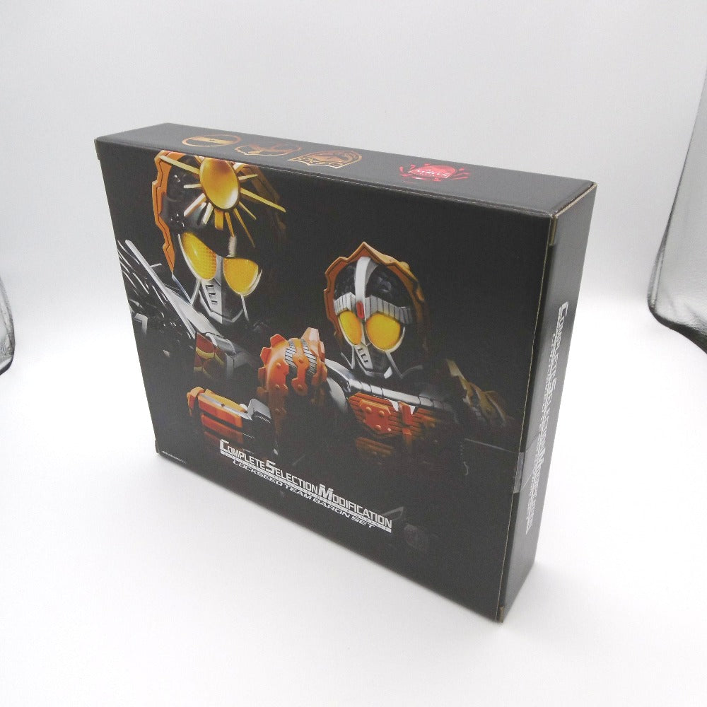 BANDAI (バンダイ) おもちゃ・玩具 バンダイ CSM コンプリートセレクションモディフィケーション ロックシード チームバロンセット プレミアムバンダイ限定 美品