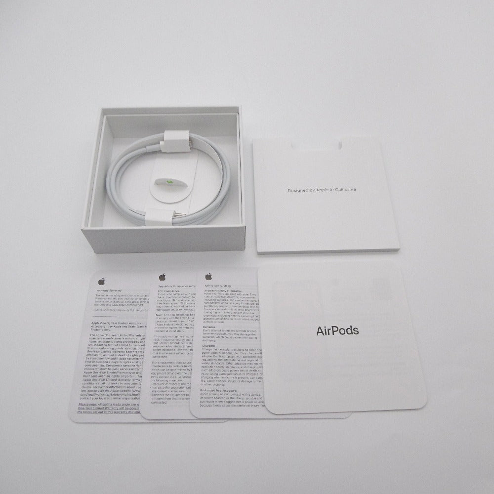 Apple AirPods (エアポッズ) オーディオ機器 Apple AirPods 第3世代 MPNY3J/A ワイヤレスイヤホン MPNY3J/A