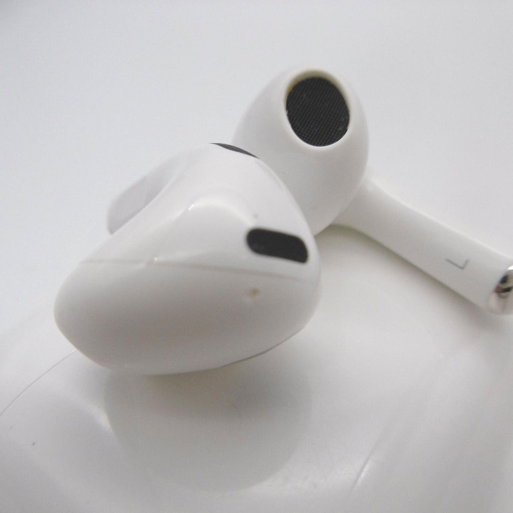 Apple AirPods (エアポッズ) オーディオ機器 Apple AirPods 第3世代 MPNY3J/A ワイヤレスイヤホン MPNY3J/A