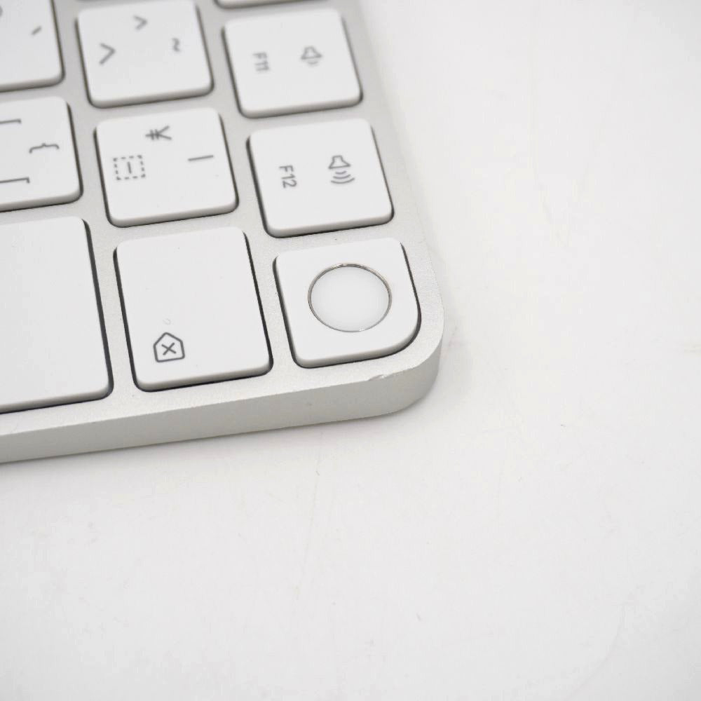 Apple アップル Magic Keyboard（マジックキーボード） - 日本語配列（JIS配列）with Touch ID A2449