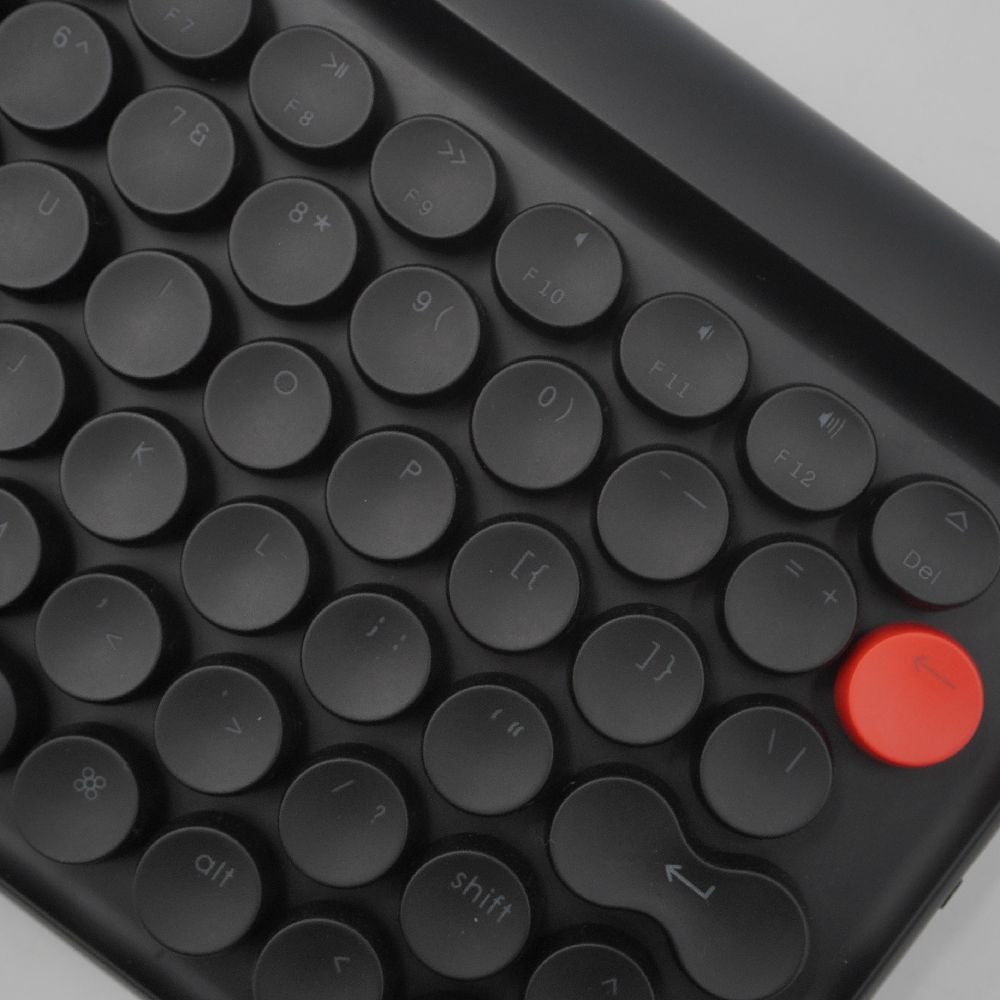 Lofree タイプライター風メカニカルキーボード Bluetooth Keyboard（キーキャップ付き） ゲーム周辺機器 美品