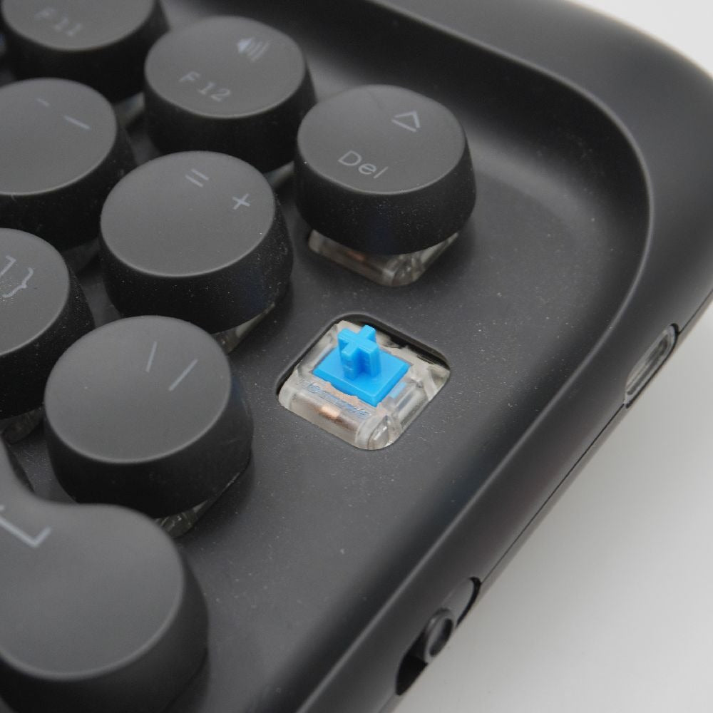 Lofree タイプライター風メカニカルキーボード Bluetooth Keyboard（キーキャップ付き） ゲーム周辺機器 美品
