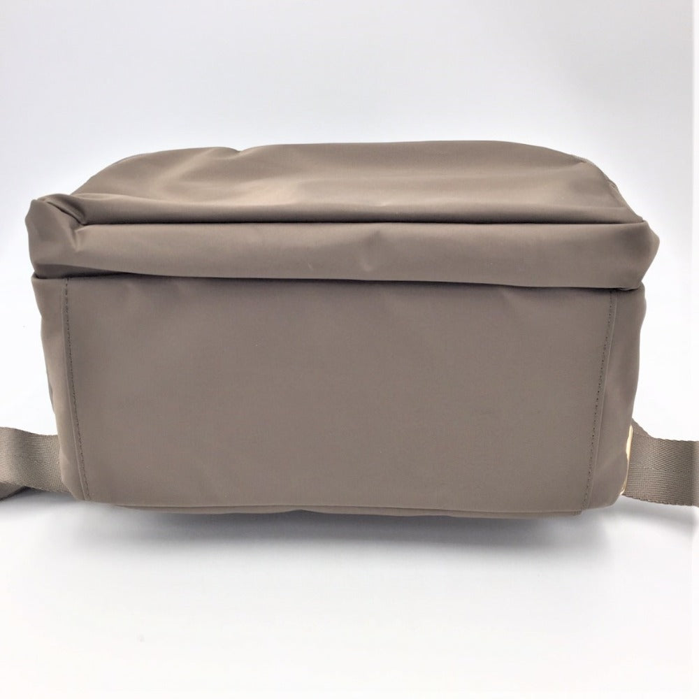 Kanana project (カナナプロジェクト) リュック・デイパック Kanana Project　リュックサック　エブリーリュック　背面ポケット付き　大　グレージュ　31662 美品