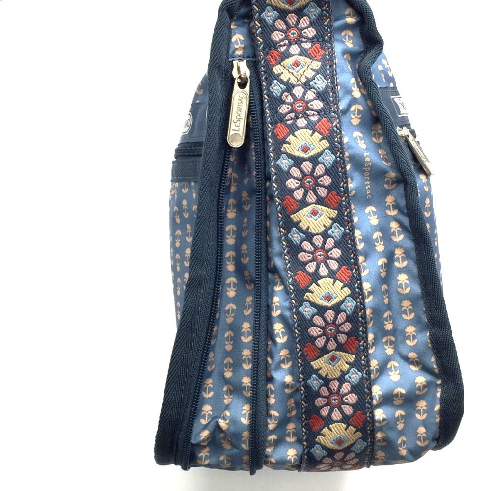 LeSportsac (レスポートサック) ショルダーバッグ Lesportsac　ショルダーバッグ　7507　ブルーグレー小花柄　刺繍ストラップ　ポーチ無し 美品