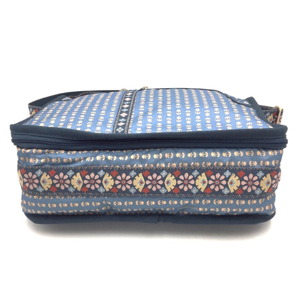 LeSportsac (レスポートサック) ショルダーバッグ Lesportsac　ショルダーバッグ　7507　ブルーグレー小花柄　刺繍ストラップ　ポーチ無し 美品