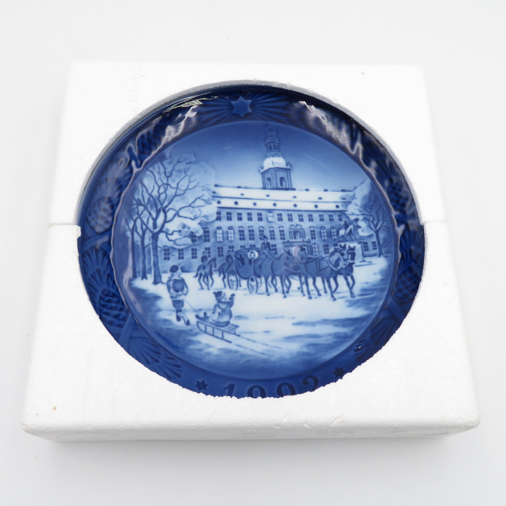 陶磁器 ロイヤルコペンハーゲン ( Royal Copenhagen ) イヤーズ